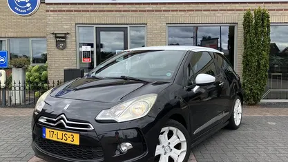 Zwart Gebruikt 2010 Citroën DS3 Sport Chic Hatchback | € 6.700 (Eerlijke prijs)