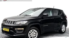 Gebruikt 2018 Jeep Compass Sport SUV | € 17.945 (Eerlijke prijs)