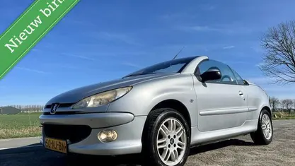 Occasion Peugeot 206 CC Premium 109 PK (80 kW) 2003 Cabriolet