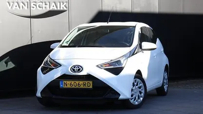 Occasion Toyota Aygo X-play 72 PK (52 kW) 2021 Hatchback