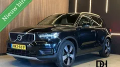 Zwart Gebruikt 2020 Volvo XC40 R-Design SUV | € 27.450 (Eerlijke prijs)