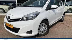 Wit Gebruikt 2014 Toyota Yaris Hatchback | € 8.450 (Eerlijke prijs)