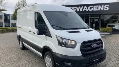 Occasion 2024 Ford Transit Trend Van | € 29.800 (Goede deal)
