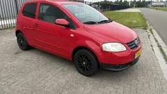 Rood Gebruikt 2010 VW Fox Trendline Hatchback | € 1.550 (Eerlijke prijs)