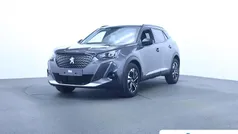 Grijs Gebruikt 2022 Peugeot 2008 Allure SUV | € 21.595 (Eerlijke prijs)