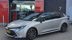 Grijs Gebruikt 2020 Toyota Corolla Executive Stationwagen | € 23.900 (Eerlijke prijs)