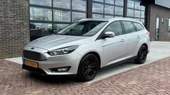 Grijs Gebruikt 2015 Ford Focus Titanium Stationwagen | € 9.975 (Eerlijke prijs)
