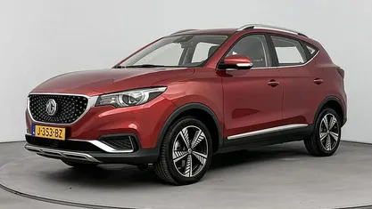 Occasion MG ZS Luxury 105 kW (143 PK) 2020 Rood SUV