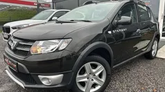 Gebruikt 2015 Dacia Sandero Hatchback | € 9.200 (Eerlijke prijs)