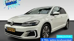 Wit Gebruikt 2017 VW Golf VII GTE Hatchback | € 19.945 (Eerlijke prijs)