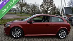 Rood Gebruikt 2007 Volvo C30 Summum Hatchback | € 4.499 (Goede deal)