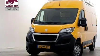 Occasion 2018 Peugeot Boxer Premium Van | € 11.950 (Eerlijke prijs)
