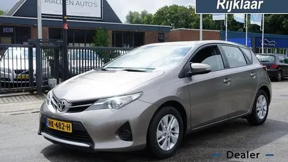 Occasion Toyota Auris Comfort 99 PK (72 kW) 2015 Hatchback