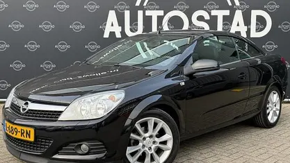 Occasion Opel Astra Cabriolet Enjoy 140 PK (102 kW) 2009 Zwart (metallic) Cabriolet