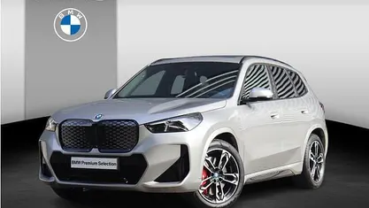Grijs Occasion 2025 BMW iX1 M Sport SUV | € 47.900 (Eerlijke prijs)