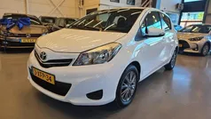 Gebruikt 2014 Toyota Yaris Hatchback | € 7.950 (Eerlijke prijs)