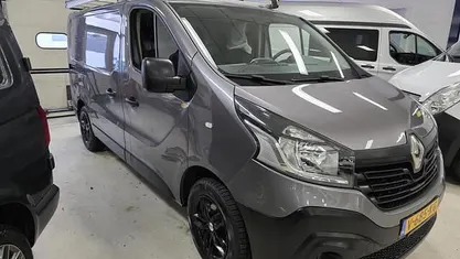 Occasion 2017 Renault Trafic Komfort MPV | € 12.500 (Eerlijke prijs)