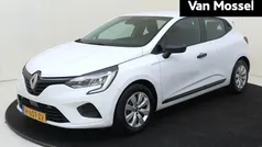 Wit Gebruikt 2020 Renault Clio V Life Hatchback | € 13.235 (Eerlijke prijs)