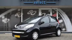 Zwart Gebruikt 2011 Peugeot 107 Hatchback | € 3.750 (Eerlijke prijs)