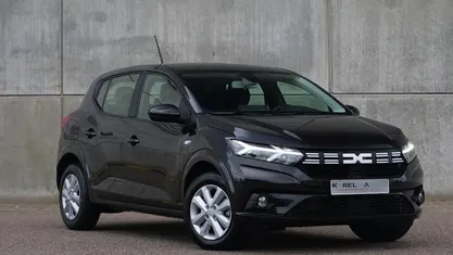 Gebruikt 2024 Dacia Sandero Expression Hatchback | € 15.450 (Super prijs)