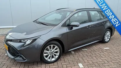 Gebruikt 2023 Toyota Corolla Active Stationwagen | € 25.400 (Eerlijke prijs)