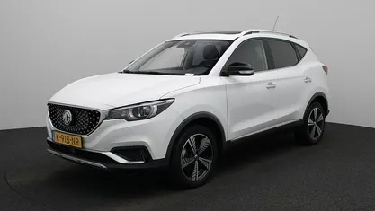 Occasion MG ZS Luxury 130 kW (177 PK) 2021 Wit Sedan