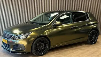 Occasion 2019 Peugeot 308 Premium Hatchback | € 9.995 (Eerlijke prijs)