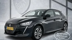 Hatchback Gebruikt 2022 Peugeot 208 Allure Hatchback | € 19.990 (Eerlijke prijs)