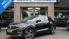 Zwart Gebruikt 2020 VW T-Roc Business SUV | € 17.940 (Eerlijke prijs)