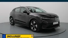 Gebruikt 2024 Renault Mégane Evolution Hatchback | € 32.490 (Eerlijke prijs)