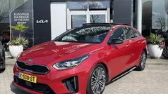 Rood Gebruikt 2021 Kia ProCeed Plus Hatchback | € 24.945 (Eerlijke prijs)