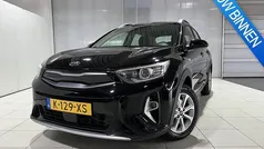 Zwart Gebruikt 2021 Kia Stonic SUV | € 15.450 (Eerlijke prijs)