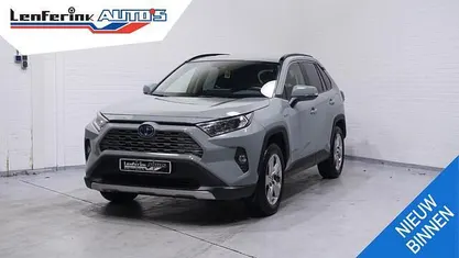 Groen Occasion 2020 Toyota RAV4 Business Edition SUV | € 29.566 (Eerlijke prijs)