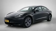 Gebruikt 2022 Tesla Model 3 Standard Range Sedan | € 26.885 (Super prijs)