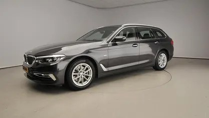 Gebruikt 2018 BMW 520 Executive Stationwagen | € 23.900 (Goede deal)