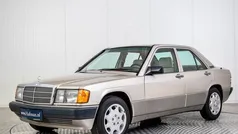Grijs Gebruikt 1989 Mercedes 190 Sedan | € 15.900