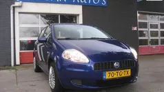 Blauw Gebruikt 2006 Fiat Grande Punto Hatchback | € 2.750 (Eerlijke prijs)