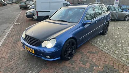 Blauw (metallic) Gebruikt 2002 Mercedes C320 Avantgarde Stationwagen | € 2.750 (Eerlijke prijs)