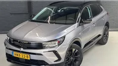 Grijs Gebruikt 2023 Opel Grandland X SUV | € 29.925 (Eerlijke prijs)