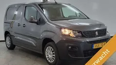 Grijs Gebruikt 2021 Peugeot Partner Premium MPV | € 11.900 (Eerlijke prijs)
