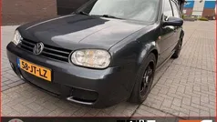 Blauw Gebruikt 2002 VW Golf IV Hatchback | € 1.444 (Eerlijke prijs)