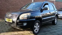 Zwart, metallic lak Gebruikt 2008 Kia Sportage 4 SUV | € 4.500 (Eerlijke prijs)
