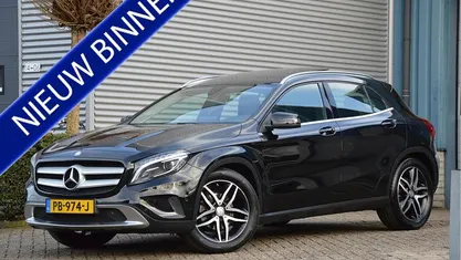 Zwart Occasion 2016 Mercedes GLA180 Ambition SUV | € 17.950 (Eerlijke prijs)