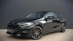 Zwart Gebruikt 2020 BMW 118 Executive Hatchback | € 22.740 (Eerlijke prijs)