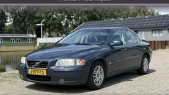Blauw, metallic lak Gebruikt 2005 Volvo S60 Sedan | € 1.950 (Super prijs)