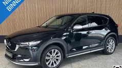 Zwart Gebruikt 2020 Mazda CX-5 Signature SUV | € 31.850 (Eerlijke prijs)