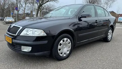Occasion 2007 Skoda Octavia Ambiente Hatchback | € 3.495 (Eerlijke prijs)