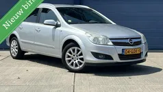 Grijs Gebruikt 2008 Opel Astra Stationwagen | € 1.940 (Eerlijke prijs)