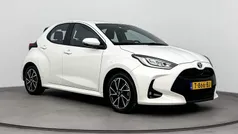 Wit Gebruikt 2023 Toyota Yaris Hybrid Hatchback | € 21.999 (Eerlijke prijs)