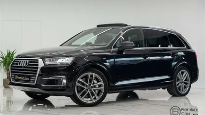 Zwart Gebruikt 2017 Audi Q7 Exclusive SUV | € 36.900